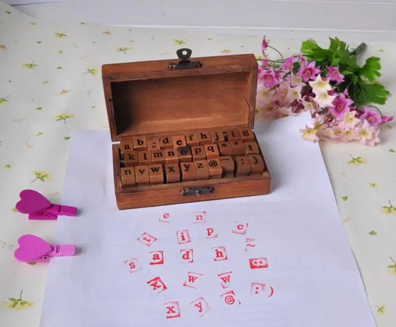 Быстрая креативных строчные прописной шрифт деревянный набор резиновых штампов с деревянной коробкой, 50 компл./лот SN154