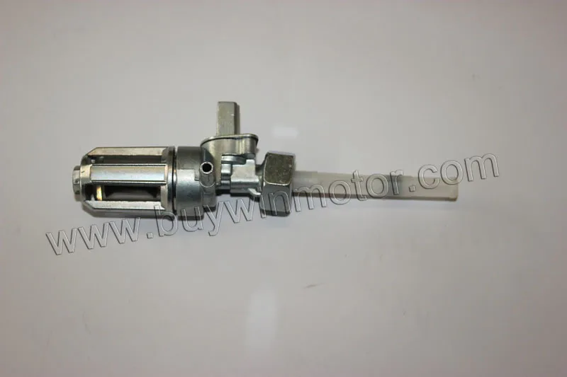 

Fuel Cock Petcock Switch for Keeway Generic KSR MOTO Ride RKS RKV ARSEN BLUR CODE Zento 125 150 200 Stels Flame 200