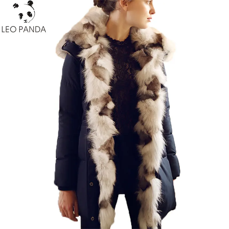 

Luxury 100% Real Fox Fur Collar Hooded Down Parka Warm Natural Fox Clothing Placket Down Coat Female New European Style WHF139