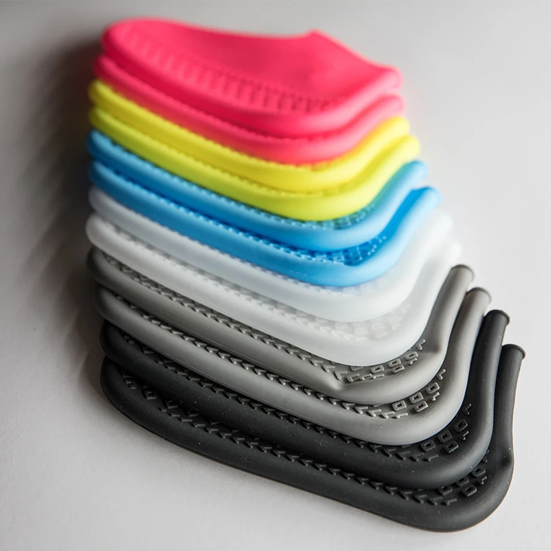 

Shoe Covers Outdoor Waterproof Silicone Shoes Covers & Reusable Rain Boots for Men Women Waterproof Shoe Cover Zapatos De Mujer