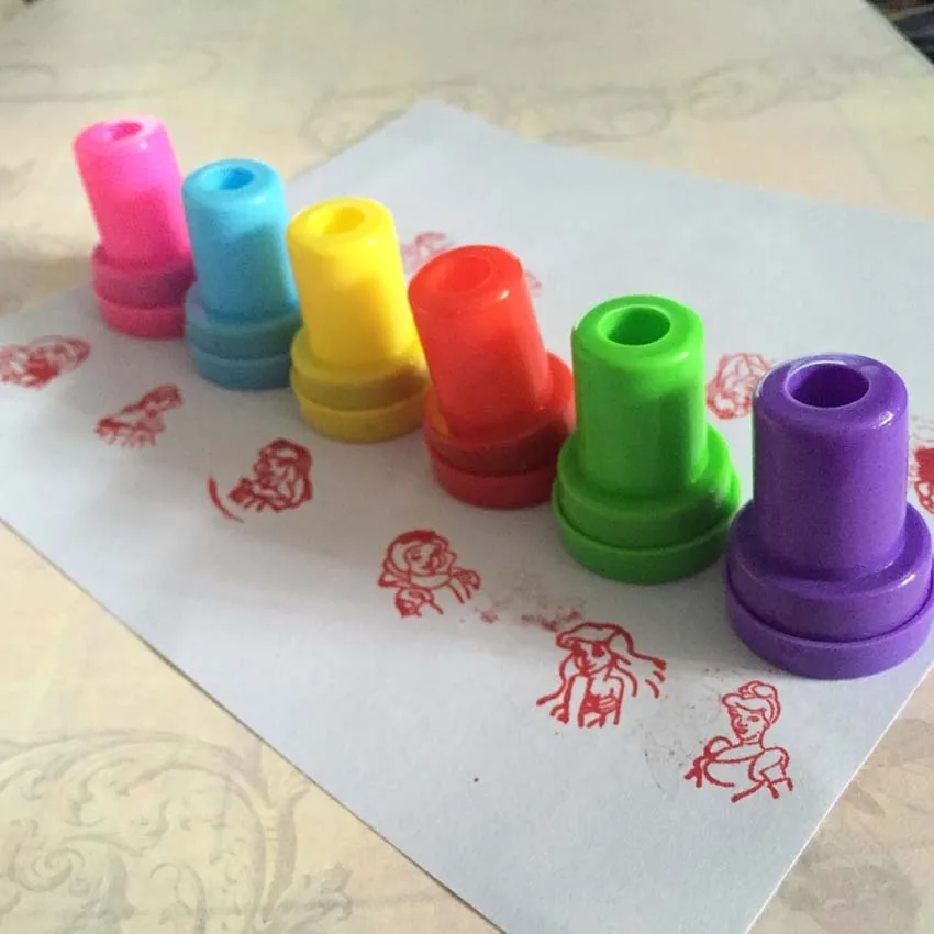 Детский штамп Микки принцесса мультфильм Stamper детей на заказ пластиковая резиновая Самостоятельная Заправка чернилами игрушечные печати
