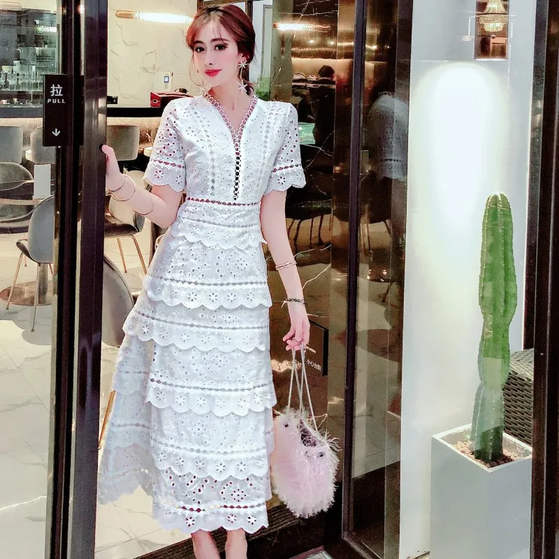 

Women's Elegant Layers Ruffles Dress 2019 Summer Short Sleeve Cake Dresses Casual Slim white Lace Dress