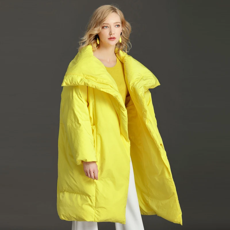 High Quality 2018 Winter Down Jackets Women Elegant Solid Long Loose 90% White Duck Down Coats Plus Size Female Overcoat AO674