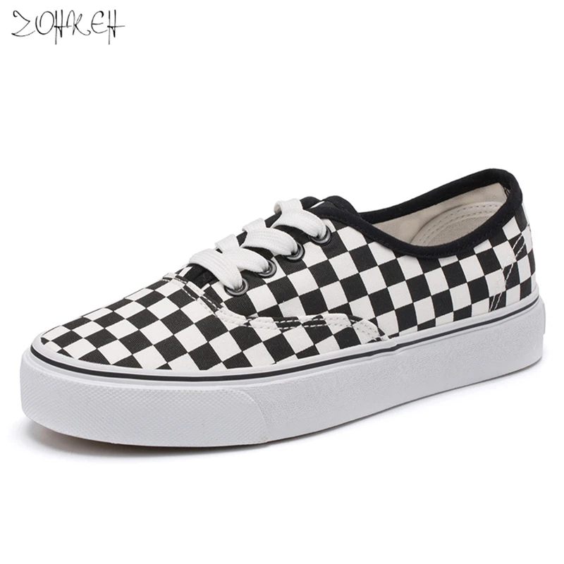 

2019 Canvas Shoes for Girls Fashion Checkered Pattern Women Vulcanize Shoes Shallow Non-Slip Female Sneakers Rubber Plus Size 43