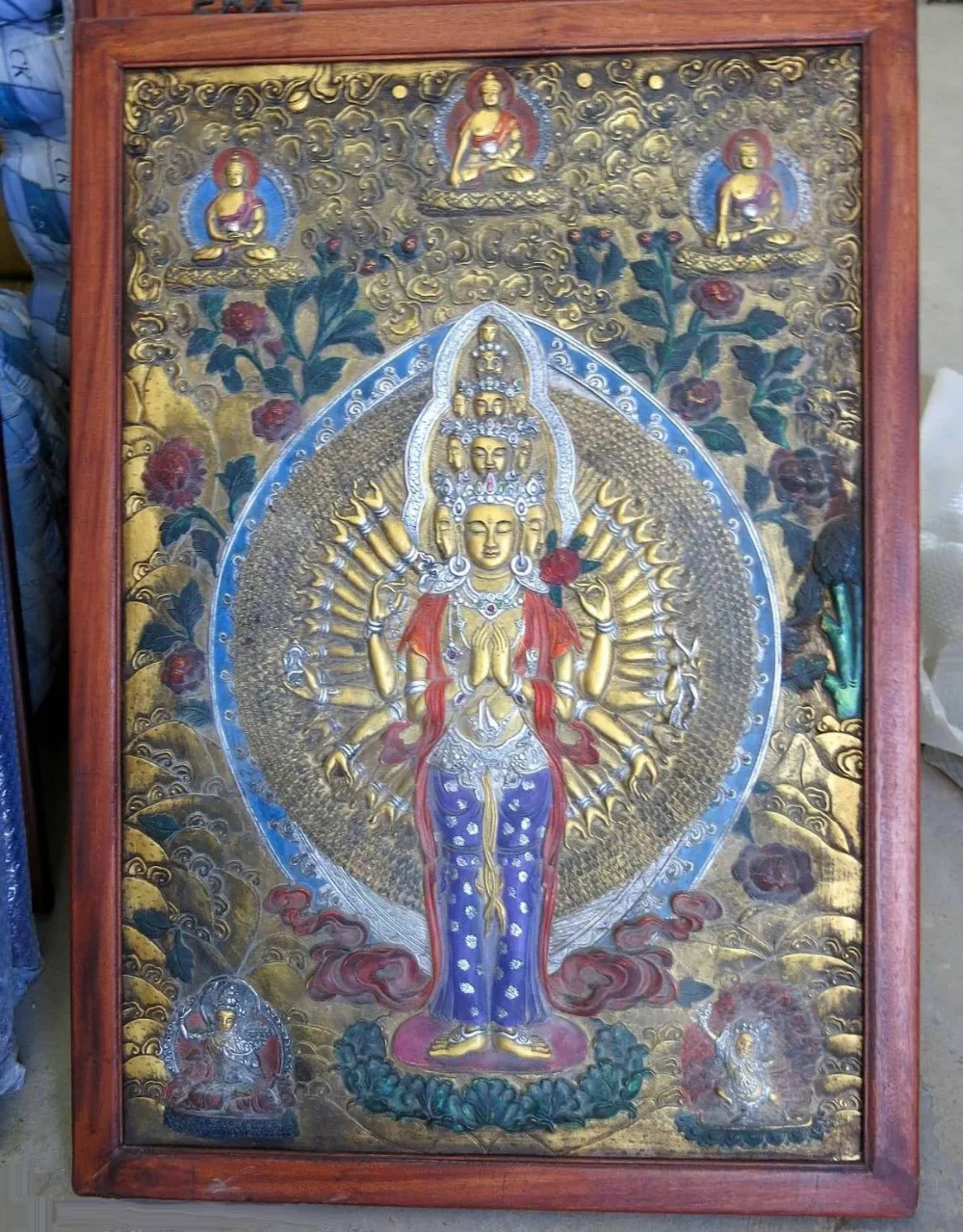 

FREE Shipping 44 Tibet wood copper silver five Buddha hand Kwan-yin Statue