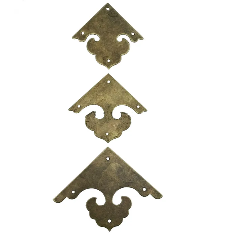 Filigree Triangle Brass Coner Cabochon Ancient Bronze Tone Corner Flatback Metal Embellishments Scrapbooking Wooden Box Decor |