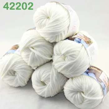 

LOT of 6 Balls X 50g Special Thick Worsted Cotton Knitting Yarn off White 2202