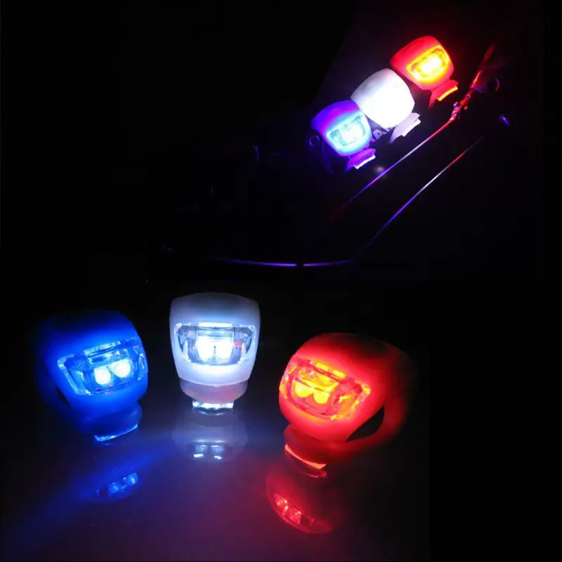 

The new LED warning lamp motorcycle tail lamp decoration lamp explosion flashing lights 1 pairs / bags
