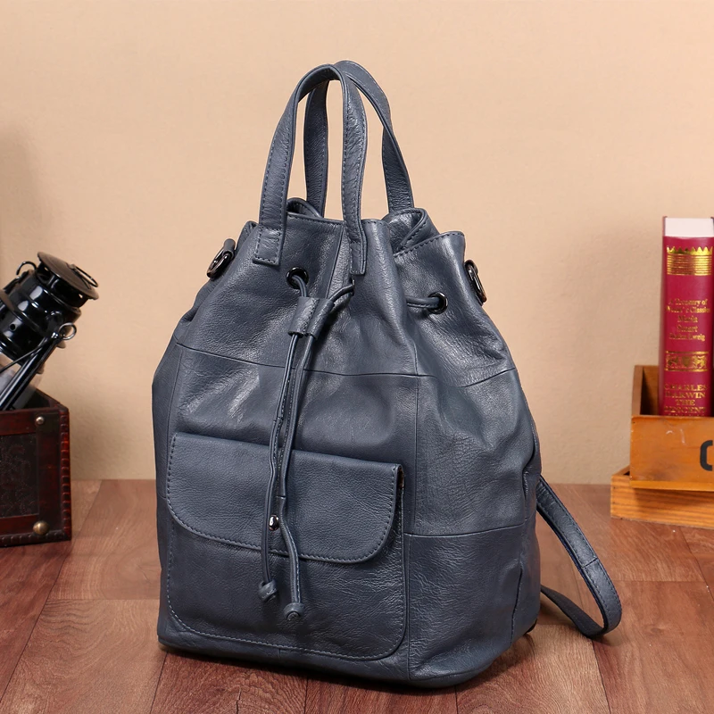 

Soft genuine leather women's bag a backpack for a laptop Large Capacity lady shoulder pack Simple Design Travel purse for female