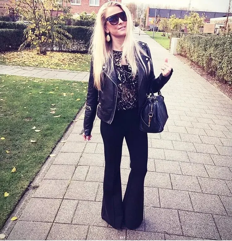 4069218879_495041239