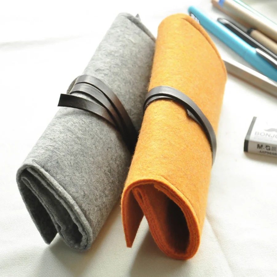 

MUPU Fabric Pencil Bag Green Wool Felt Sheep Blankets Pencil Bag Simple Rope Around Pencil Case 1PCS