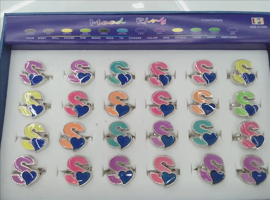 410 31 De Descuentoanillo De Humor Luminoso Corazón Letra S Cambio De Humor Anillo De Color Anillo Ajustable Fabricante Al Por Mayor In Anillos