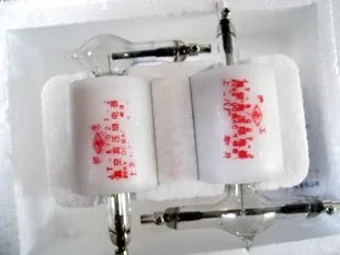 

[SA] Hugong vacuum high-voltage relays JT-5/027-Z JT-5/027-H changeover contact voltage 20KV --2pcs/lot