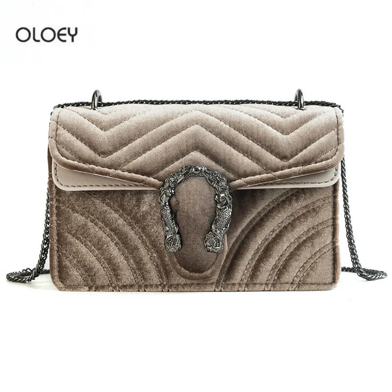 

OLOEY 2018 autumn winter new women's fluffy small square bag fashion wild chain shoulder bag gold velvet fabric crossbody bag