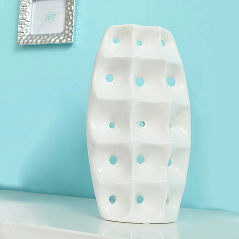 European-Style-Modern-Fashionable-Creative-Ceramic-Silver-Plated-Tall-Vase-Decoration-White_1_800x800