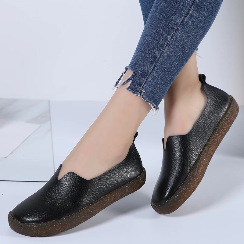 comfortable women's flats for travel