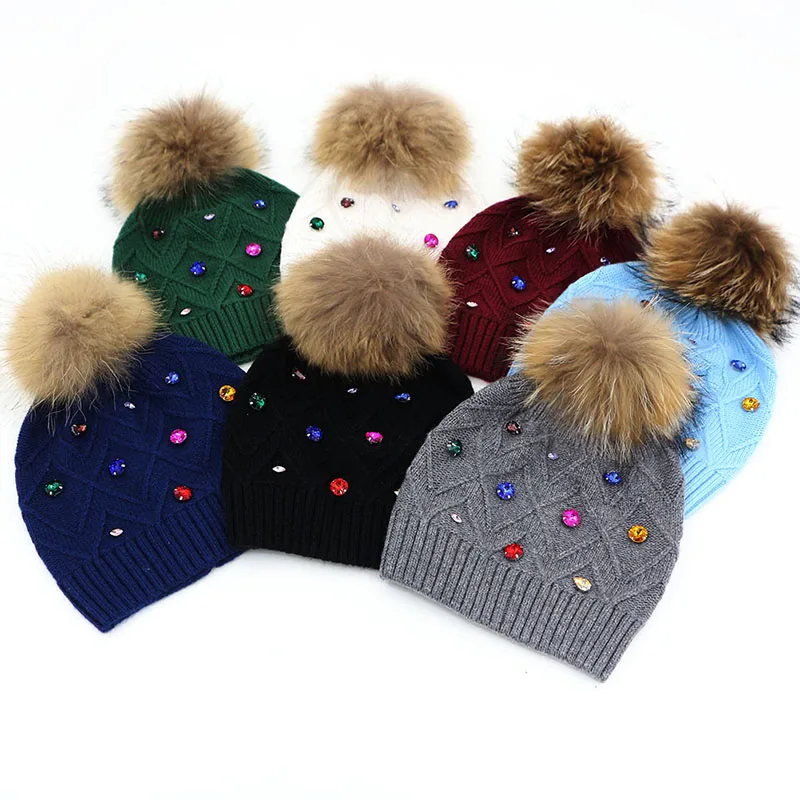 GZHilovingL новые женские зимние шапки бини с меховым помпоном, повседневные шерстяные шапки с бриллиантами для женщин и девушек