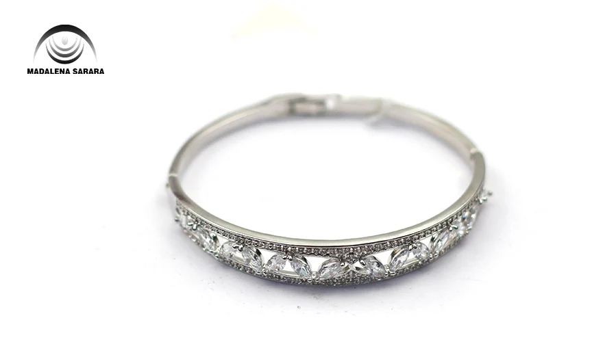 

MADALENA SARARA AAAA Cubic Zirconia Pave Setting Girl's Bangle Three Stones Design Personality Two Colors Options