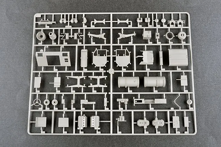 Trumpeter 01055 1/35 M983A2 гемтт трактор с M870A1 полуприцеп-весы модельный комплект