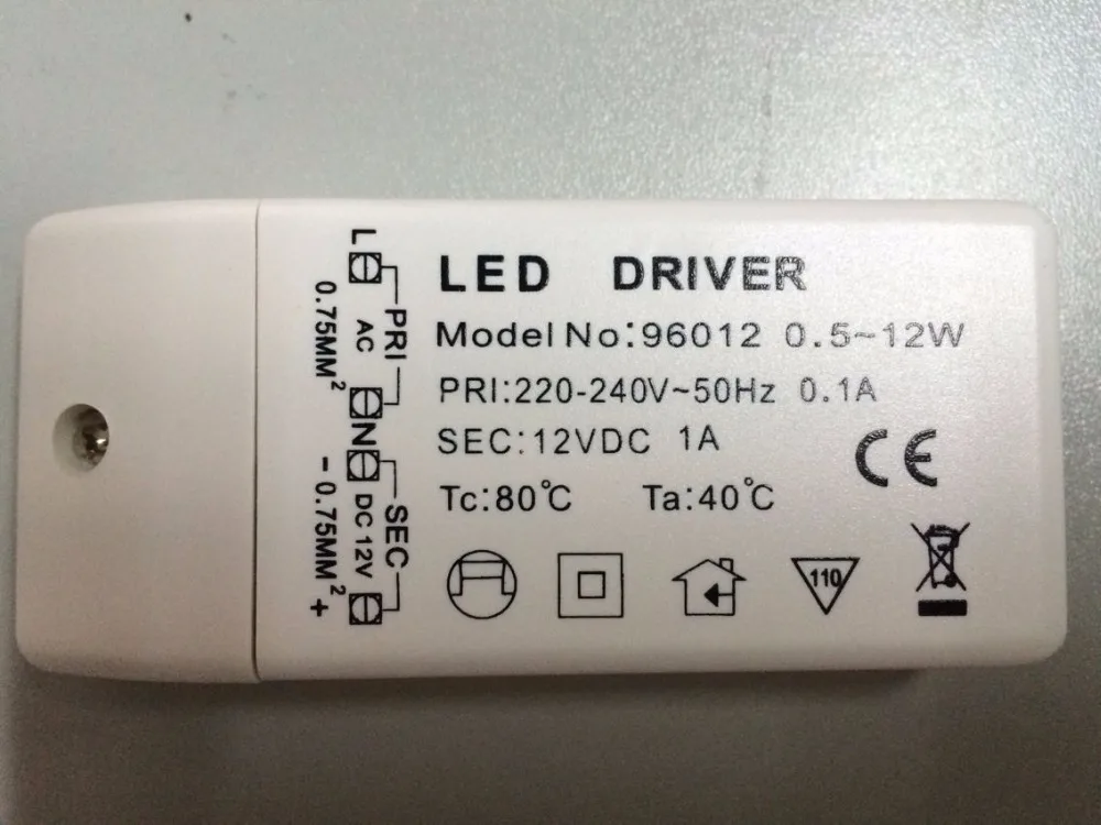 12pcs/ lot good quality LED bulb MR16 light lamp Driver Transformer Power Supply Constant voltage DC 12V 12w