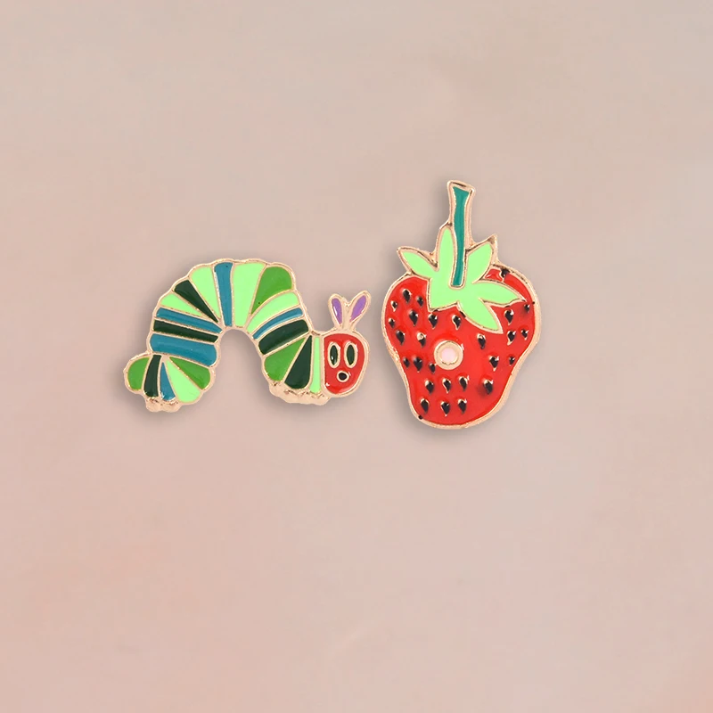 

2pcs/set Strawberry and Caterpillar Enamel Brooches Button Pin Bag Hat Cap Clothes Badge Fruit Jewelry Funny Gift for Kid Friend
