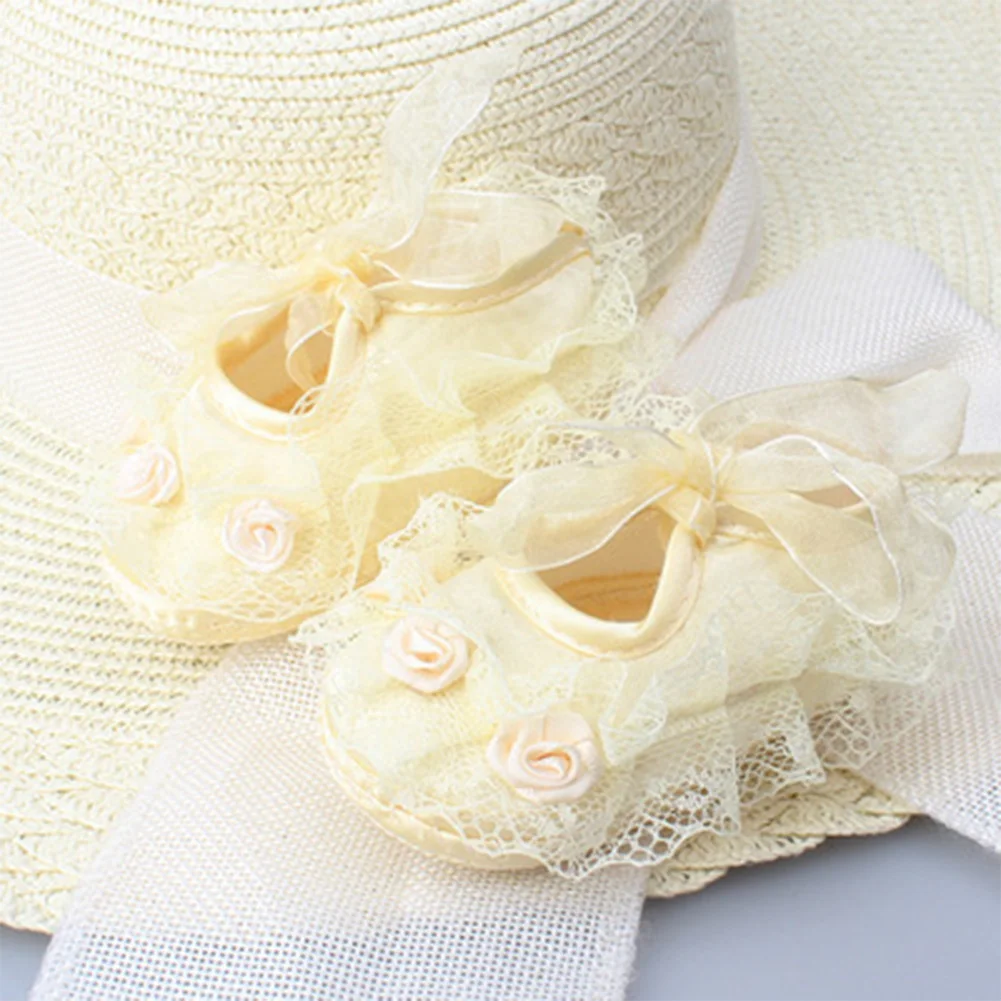 Для новорожденных пинетки для девочек принцесса Нескользящие кружева цветок мягкие детские туфли кроссовки от 0 до 12 месяцев - Цвет: as photo show
