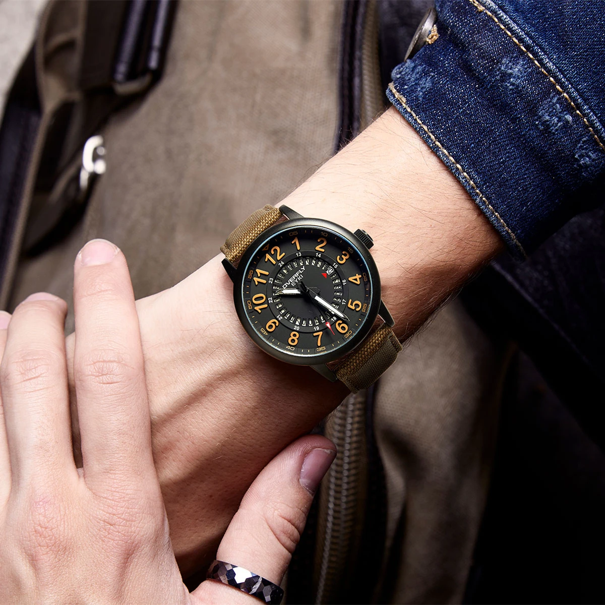 

EYKI New Original Men Watches Military Outdoor Sport Quartz Green Cavas Watches Top Brand Water Resistant Luxury Watches EVO3110