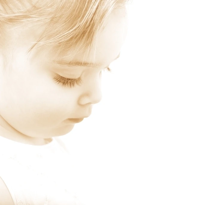 Child Looking Down Poster Print (36 x 24)