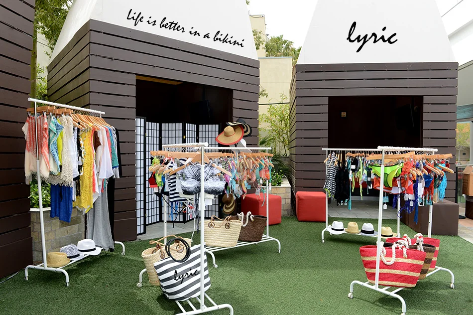 Bikini.com-Pop-Up-Shop-at-Palms-Pool-2