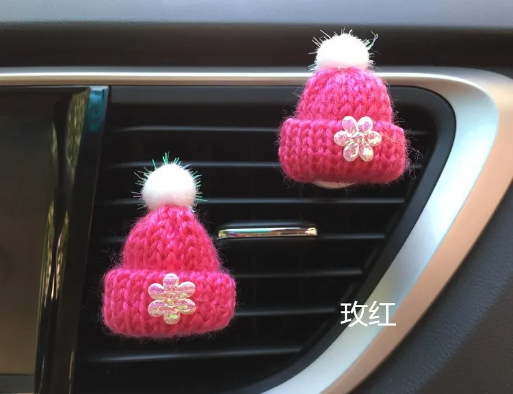 

Christmas Hat Perfume Clip Car Perfume Air Freshener Clip Vent Parfume Car Flavoring Car Accessories Decoration XCZ536