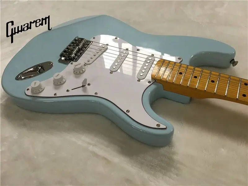 

Electric guitar/Gwarem st guitar/blue sky color/guitar in china