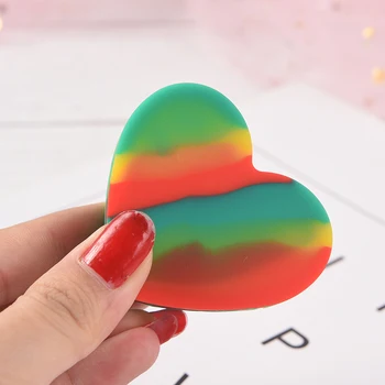 

Heart Silicone pill Box Holder Storage Organizer Container Case Pill Box Splitters Color Random Tablet Pill Medicine Box