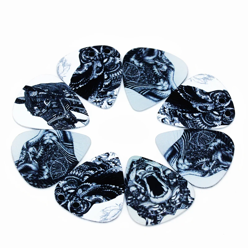 SOACH 50pcs/ 0.46/0.71/1.0mm Bass Guitar picks Black white animals Instrument Accessories Guitar/Acoustic guitar/ukulele Parts