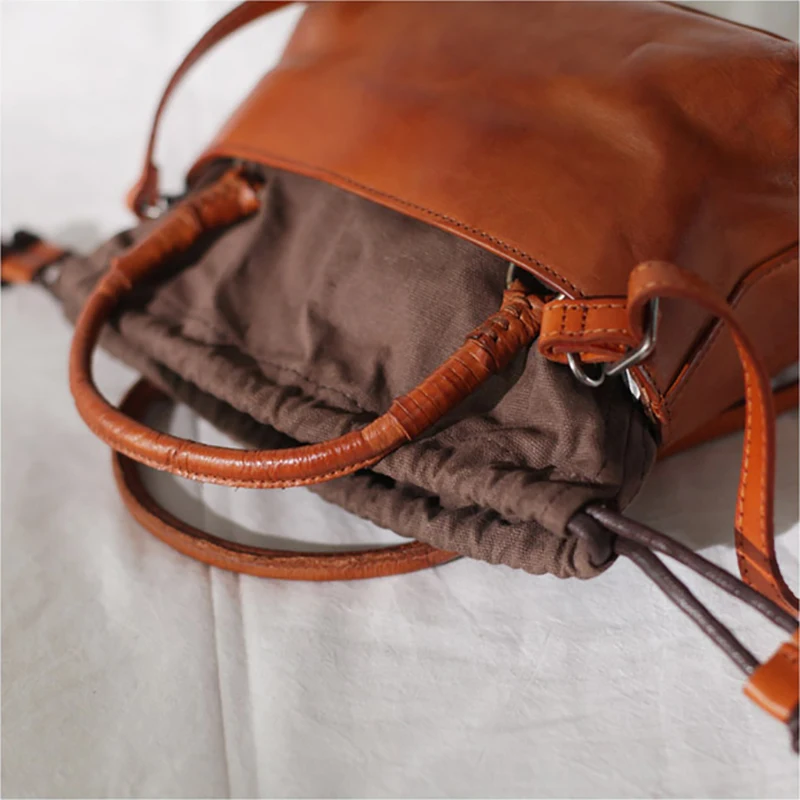 AETOO Retro Japanese crossbody bag, drawstring handheld bucket bag, handmade leather female bag, head-layer cowhide casual bag