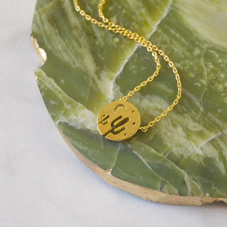 

Golden Cactus Necklace Women Choker Moon Stars Necklace Minimalist Jewelry Stainless Steel Chain Bff Necklace Collier Femme Gift