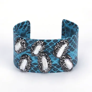 

Natural Big Long Freshwater Pearl Beads Charm Pave Rhinestone Blue Real Snake Leather Wide Open Bangle Cuff Bracelet for Women