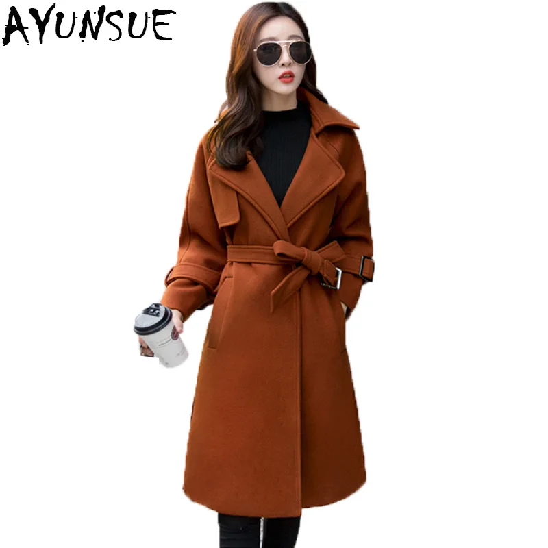 Теплое осеннее пальто женское Теплое осеннее пальто женское