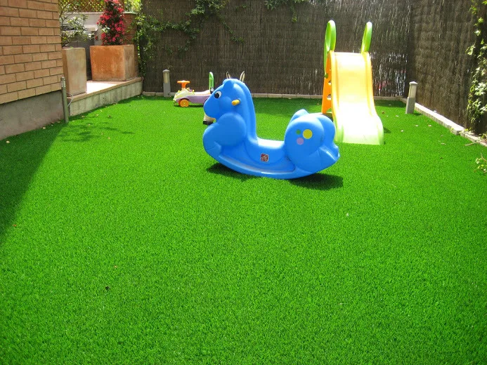Cesped artificial Terrassa Luxgrass.jpg