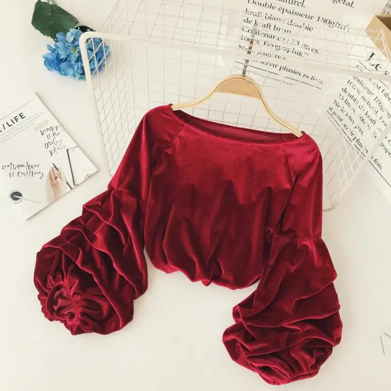 

2018 autumn and winter new women pure color retro velvet round collar puff sleeves t-shirts female O-neck vintage t-shirt top