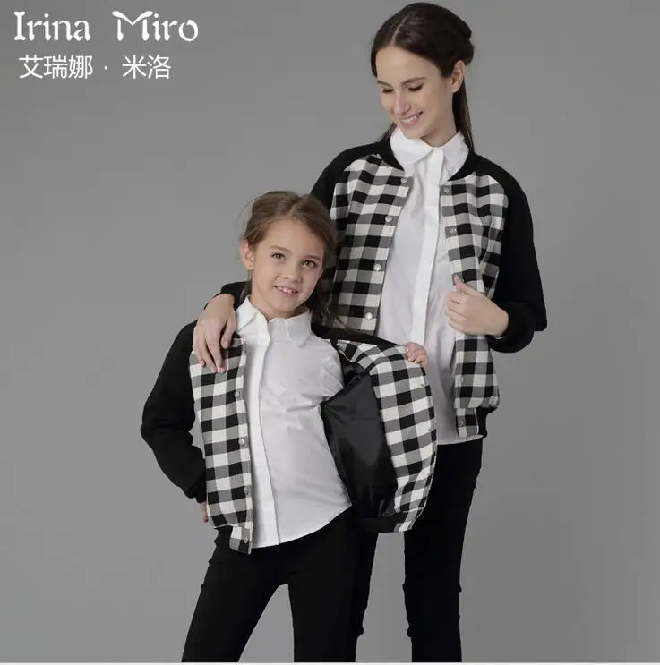 Family Matching Outfits Mother Daughter Clothes Baseball Jackets Coat Kids Parent Child Fashion Sports Clothing Sw150761