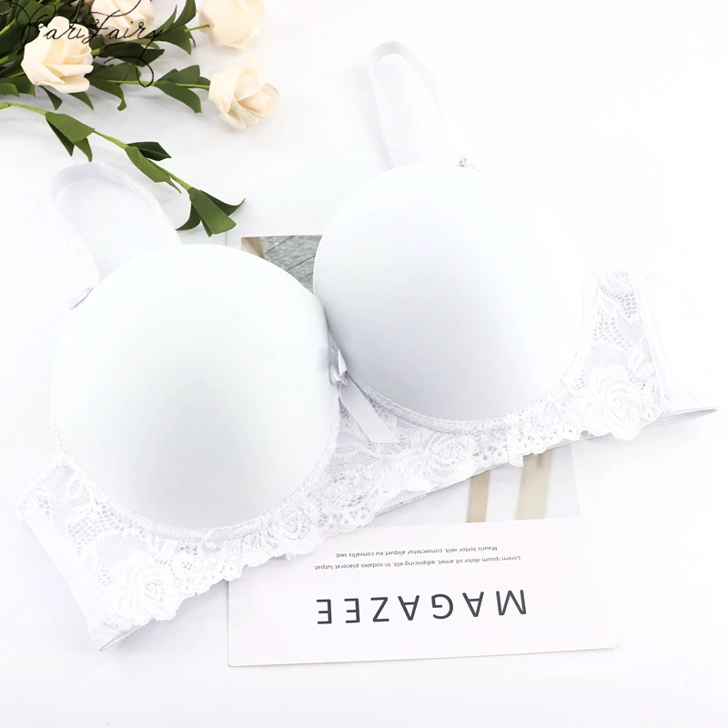 

PariFairy Plus Size Bra 42C 42D 44C 44D 46C 46D 48C 48D Mold Foam Cup Underwired Unlined Push Up Sexy Lace Trim Bra for Women