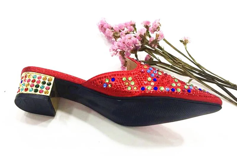 517398-13   RED
