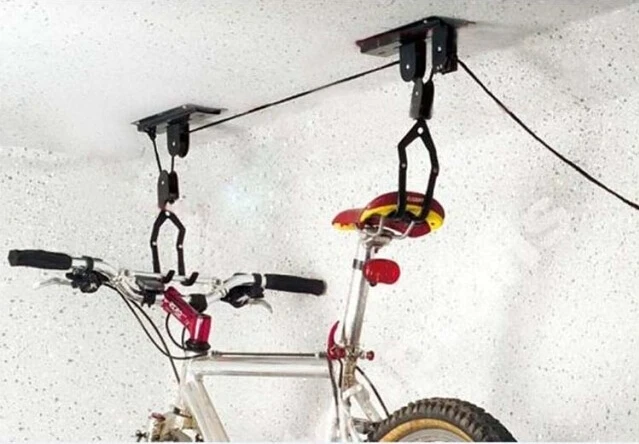 

Easy Install bicycle hanger/Mountain bike ceiling rack/Bike rack for store display & suitable for personal bike parking