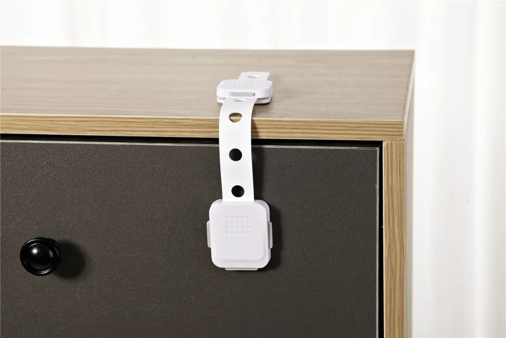 Child lock protection of children 4