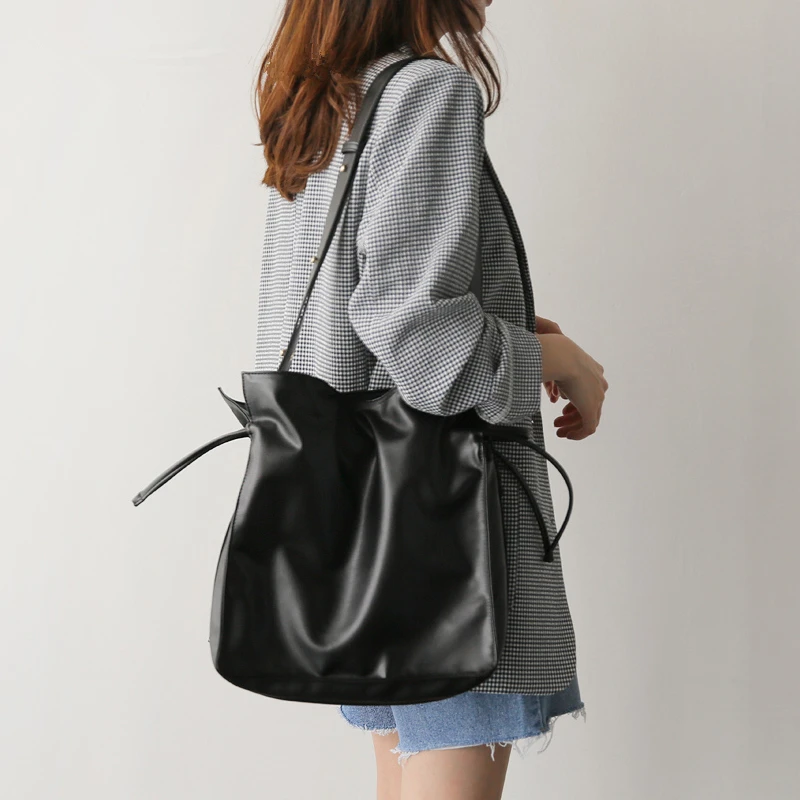 

fresh casual Women belt shoulder bag designer Drawstring Leather Handbag Women Messenger Bags Female bucket cross body bag bolsa