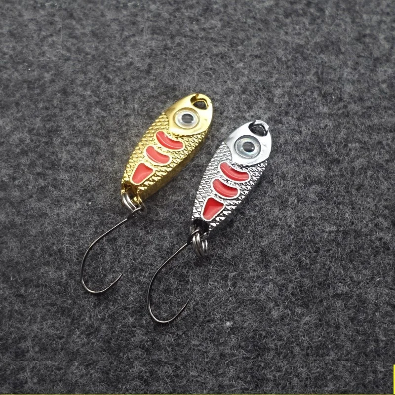 1.5g 2.5g 3.5g 5g Spoon Fishing Lure Metal Jigging Lure Baits Hard Fishing Tackle Crankbait Jig Swimbait 3 Colors Optional