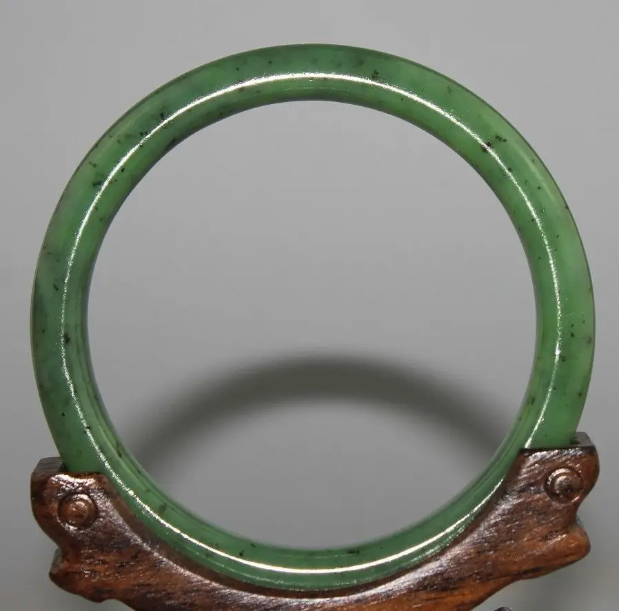 

Chinese hetian green jade bangle hand-carved jade Bracelet