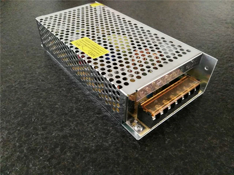 4462839078_1852081423