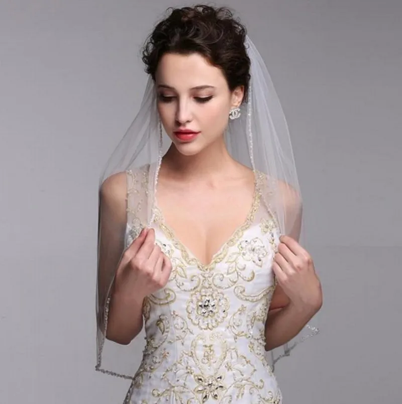 

Elegant Women Bridal Veil one layers short Sequin Bead Edge Tulle Wedding Veil With Comb