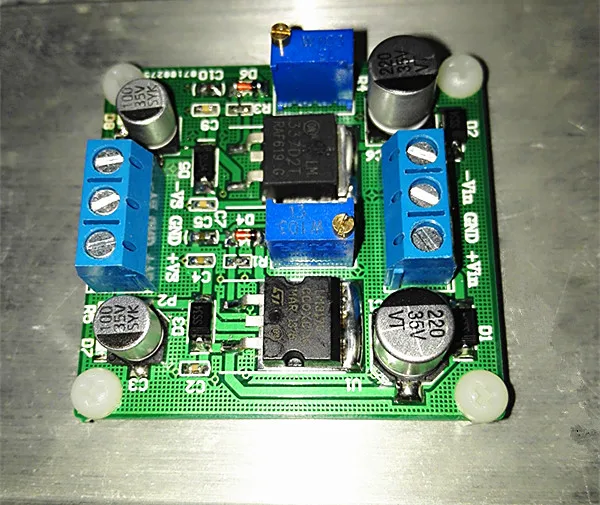 LM317/337 Регулируемый источник питания с положительным и отрицательным напряжением
